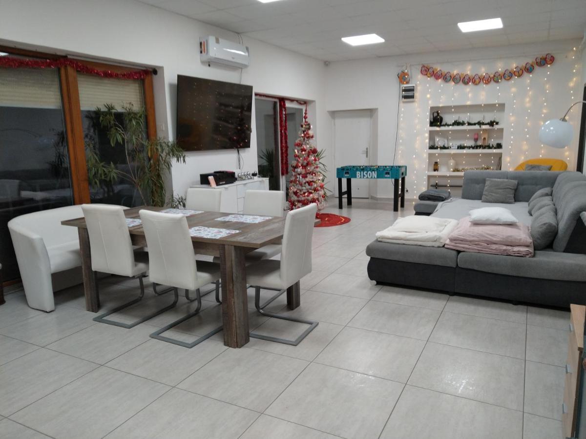 Silver Dream Apartmanhaz Debrecen Dış mekan fotoğraf